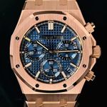 Audemars Piguet Royal Oak Chronograph 26240OR.OO.1320OR.05 (2024) - Blue dial 41 mm Rose Gold case (3/5)