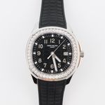 Patek Philippe Aquanaut 5267/200A-001 (2025) - Zwart wijzerplaat 39mm Staal (2/5)