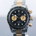 Tudor Black Bay Chrono M79363N-0001 (2020) - Black dial 41 mm Gold/Steel case (5/8)