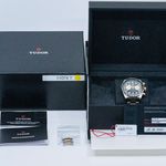 Tudor Black Bay Chrono M79363N-0001 (2020) - Black dial 41 mm Gold/Steel case (3/8)