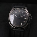 Panerai Luminor PAM00779 (2019) - Black dial 44 mm Titanium case (2/8)