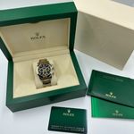 Rolex Daytona 126503 (2024) - Black dial 40 mm Gold/Steel case (2/8)