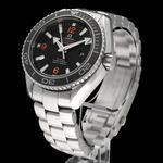 Omega Seamaster Planet Ocean 232.30.38.20.01.002 (2018) - Black dial 38 mm Steel case (5/8)