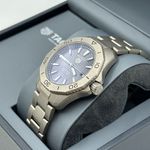 TAG Heuer Aquaracer WBP1180.BF0000 (2023) - Black dial 40 mm Titanium case (4/8)