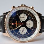 Breitling Navitimer 01 RB012012/BA49 (2024) - Black dial 43 mm Red Gold case (2/8)