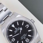 Rolex Explorer 214270 (2020) - Zwart wijzerplaat 39mm Staal (3/8)