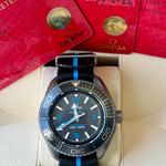 Omega Seamaster Planet Ocean 215.92.46.21.01.001 (2024) - Black dial 46 mm Titanium case (7/8)