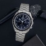 Omega Speedmaster Professional Moonwatch 310.30.42.50.01.002 (Unknown (random serial)) - Black dial 42 mm Steel case (1/8)