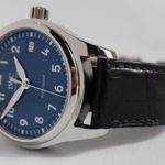 IWC Pilot's Watch Automatic 36 IW324008 (2019) - Blue dial 36 mm Steel case (3/8)