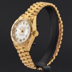 Rolex Lady-Datejust 69288 (1988) - Silver dial 26 mm Yellow Gold case (4/8)