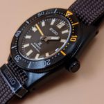 Seiko Prospex SPB253J1 (2025) - Black dial 41 mm Steel case (3/8)