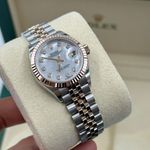 Rolex Lady-Datejust 279171 (2024) - Pearl dial 28 mm Steel case (4/8)