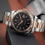 Rolex Datejust Turn-O-Graph 116261 (Unknown (random serial)) - Black dial 36 mm Gold/Steel case (2/8)