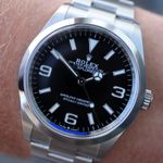 Rolex Explorer 124270 (2021) - Zwart wijzerplaat 36mm Staal (1/8)