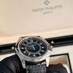 Patek Philippe Calatrava 6007G-011 (2026) - 40mm Witgoud (4/10)