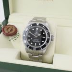 Rolex Submariner No Date 14060M (2009) - 40mm Staal (2/8)
