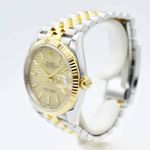 Rolex Datejust 36 126233 (2022) - 36mm Goud/Staal (2/7)