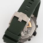 Audemars Piguet Royal Oak Offshore 26238TI.OO.A056CA.01 (2021) - Green dial 42 mm Titanium case (5/8)