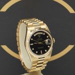 Rolex Day-Date 36 18238 (1994) - Black dial 36 mm Yellow Gold case (2/7)