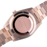 Rolex Day-Date 40 228235 (2018) - 40 mm Rose Gold case (4/8)