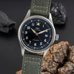 IWC Pilot IW326801 (Unknown (random serial)) - Black dial 39 mm Steel case (3/8)
