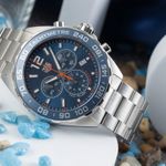 TAG Heuer Formula 1 Quartz CAZ1014.BA0842 (Onbekend (willekeurig serienummer)) - Blauw wijzerplaat 43mm Staal (2/8)