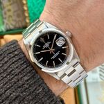 Rolex Oyster Perpetual Date 15200 (1995) - Black dial 34 mm Steel case (2/8)