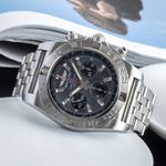 Breitling Chronomat 44 AB0110 (2012) - 44mm Staal (2/8)