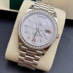 Rolex Day-Date 40 228349RBR (2024) - Silver dial 40 mm White Gold case (8/8)