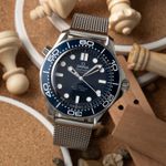 Omega Seamaster Diver 300 M 210.30.42.20.03.002 (Onbekend (willekeurig serienummer)) - Blauw wijzerplaat 42mm Staal (1/8)