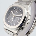 Patek Philippe Nautilus 5990/1A-001 - (3/8)