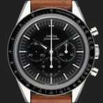 Omega Speedmaster Professional Moonwatch 311.32.40.30.01.001 (2016) - Black dial 40 mm Steel case (2/8)