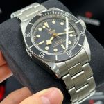 Tudor Black Bay 79230N-0009 (2024) - Black dial 41 mm Steel case (2/8)