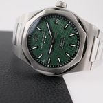 Girard-Perregaux Laureato 81010-11-3153-1CM - (2/8)