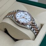 Rolex Datejust 36 126231 (2024) - Pearl dial 36 mm Steel case (7/8)