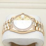 Rolex Day-Date 36 18038 (1979) - Champagne wijzerplaat 36mm Geelgoud (3/6)