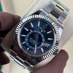 Rolex Sky-Dweller 336934 (2025) - Blue dial 42 mm Gold/Steel case (1/2)