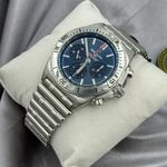 Breitling Chronomat 42 AB0134101C1A1 (2023) - Blue dial 42 mm Steel case (2/8)