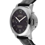 Panerai Luminor Marina PAM03312 (2026) - Zwart wijzerplaat 44mm Staal (4/7)