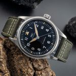 IWC Pilot IW326801 (Unknown (random serial)) - Black dial 39 mm Steel case (2/8)