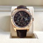 Rolex Sky-Dweller 326135 (2013) - Brown dial 42 mm Rose Gold case (1/7)