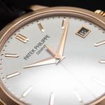 Patek Philippe Calatrava 5296R-010 (2013) - Silver dial 38 mm Rose Gold case (3/7)