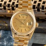 Rolex Day-Date 36 18038 (1979) - Champagne dial 36 mm Yellow Gold case (3/8)