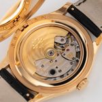 Patek Philippe Calatrava 5227R-001 (2017) - Beige dial 39 mm Rose Gold case (5/6)