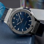 Hublot Classic Fusion Blue 565.NX.7170.LR (2022) - 38mm Titanium (2/8)