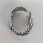 Rolex GMT-Master II 126710GRNR (2025) - Black dial 40 mm Steel case (5/6)