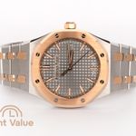 Audemars Piguet Royal Oak Selfwinding 77450SR.OO.1361SR.03 (2026) - Grey dial 34 mm Gold/Steel case (2/6)