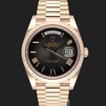 Rolex Day-Date 40 228235 (2024) - Grey dial 40 mm Rose Gold case (2/8)