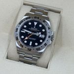 Rolex Explorer II 226570 (Unknown (random serial)) - Black dial 42 mm Steel case (7/8)