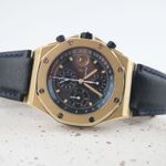 Audemars Piguet Royal Oak Offshore Chronograph 25770BA (1996) - Gold dial 42 mm Yellow Gold case (2/8)